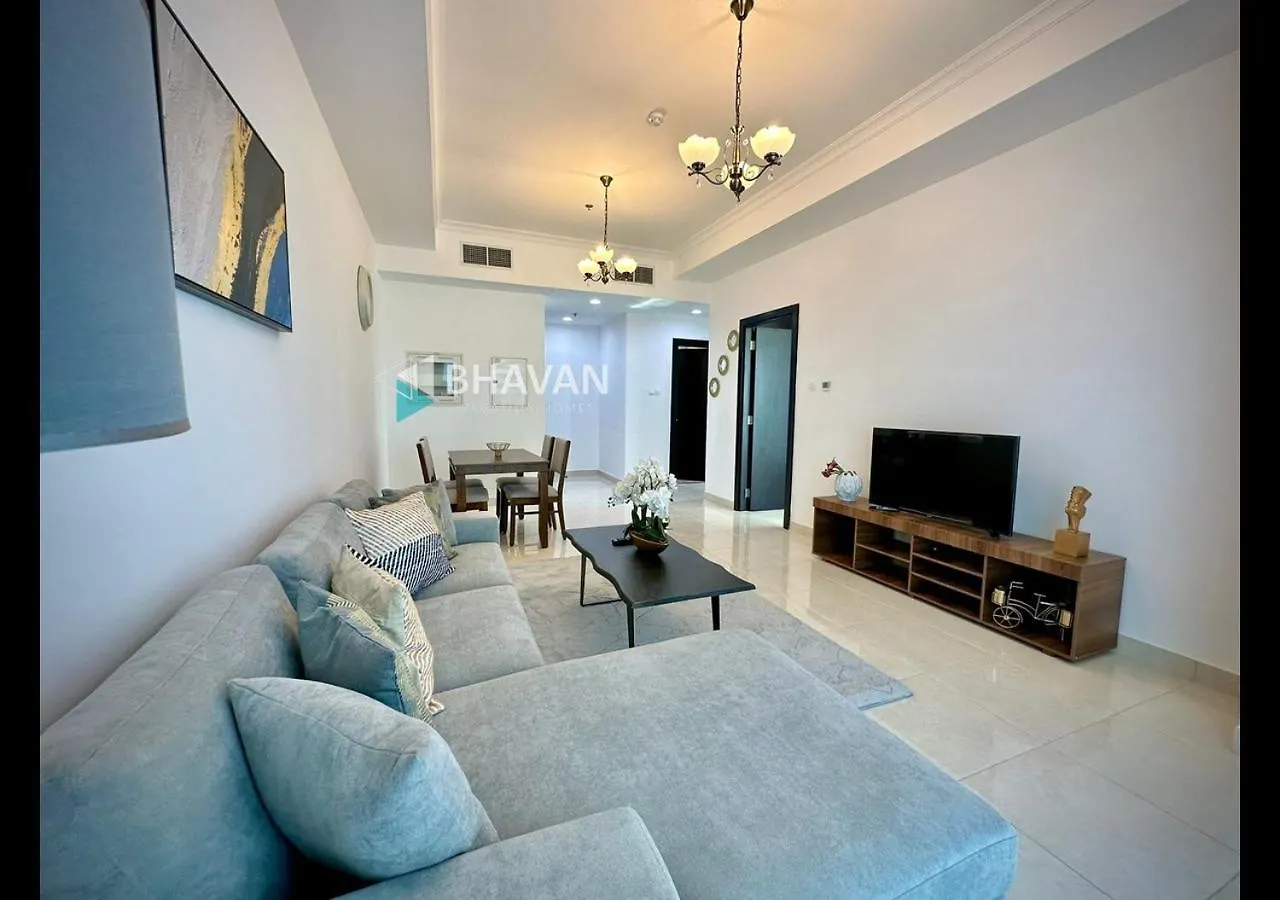 One Br In Court Tower With Beautiful City And Canal View Appartement Dubai